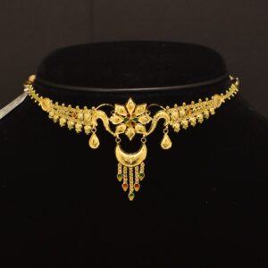 CHOKER