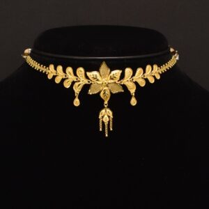 CHOKER