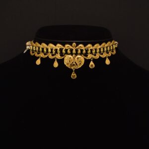 CHOKER